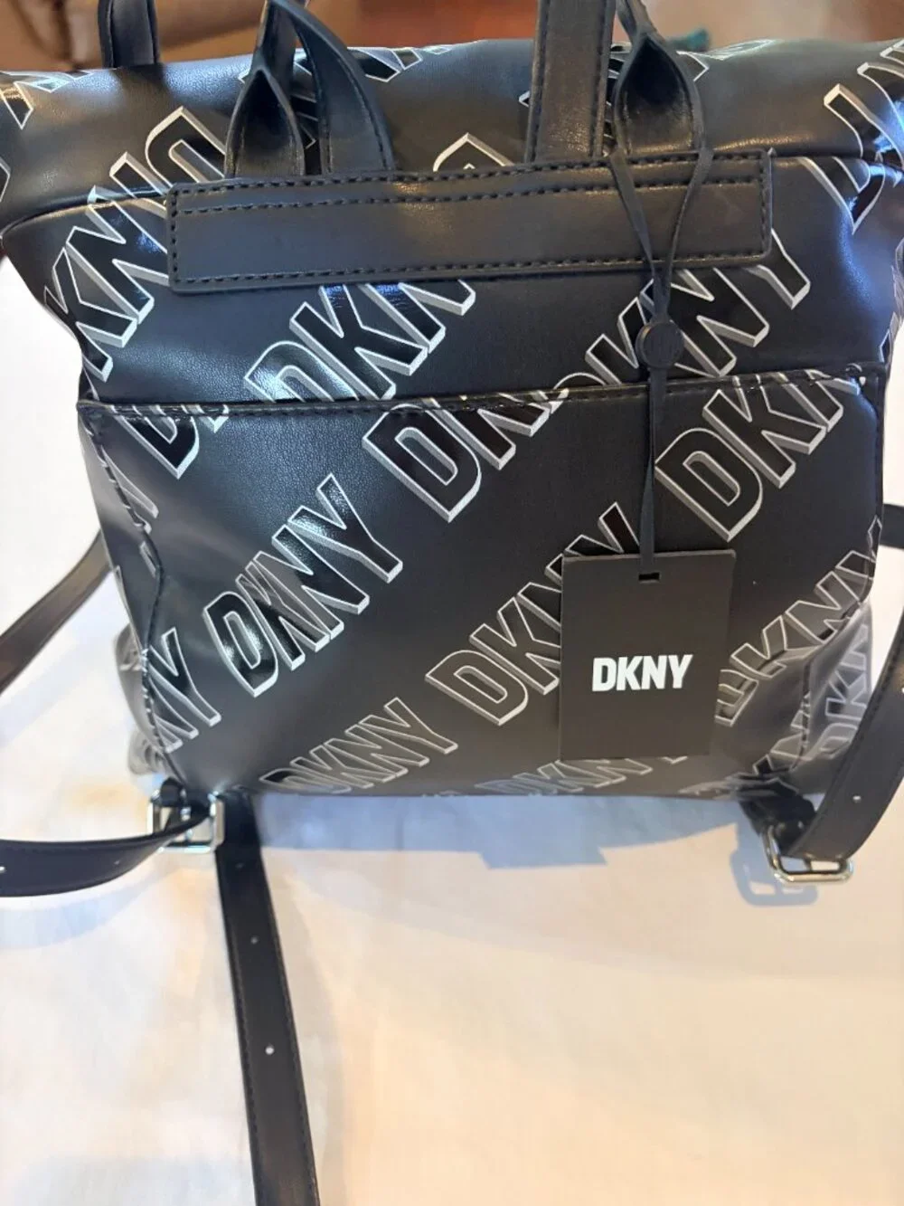 *Brand NEW* DKNY Tilly Foldover Backpack Black & White